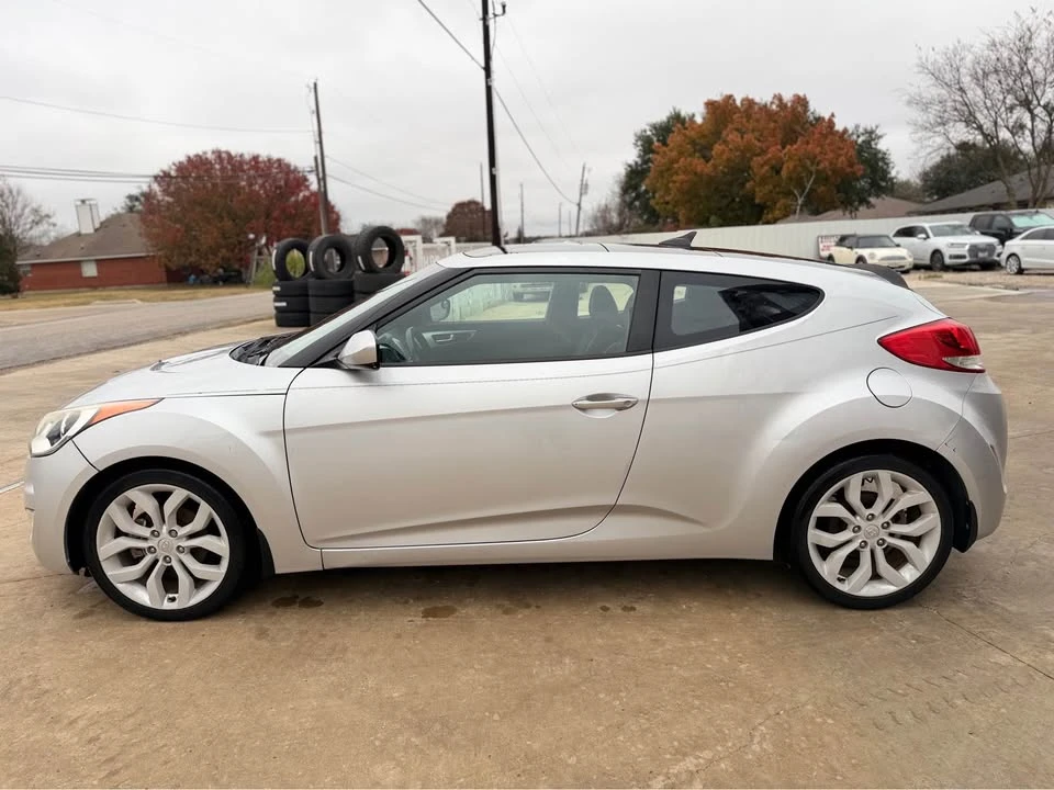 2013 Hyundai Veloster - Image 8 of 14