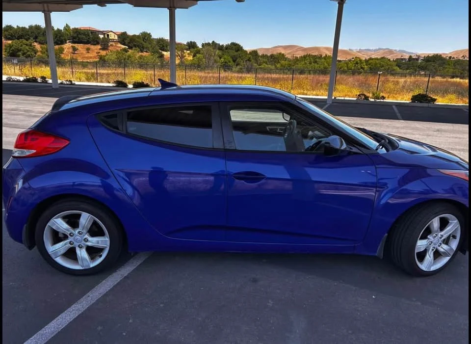 2013 Hyundai Veloster - Image 3 of 10