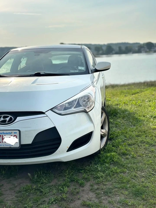 2013 Hyundai Veloster - Image 5 of 5