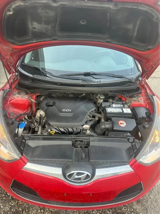 2013 Hyundai Veloster - Image 14 of 18