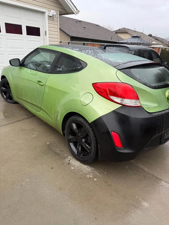 2013 Hyundai Veloster - Image 4 of 10
