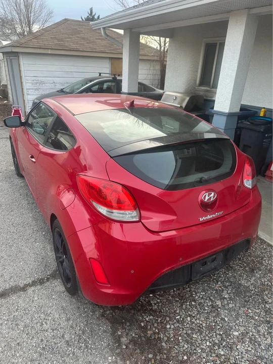 2013 Hyundai Veloster - Image 7 of 18
