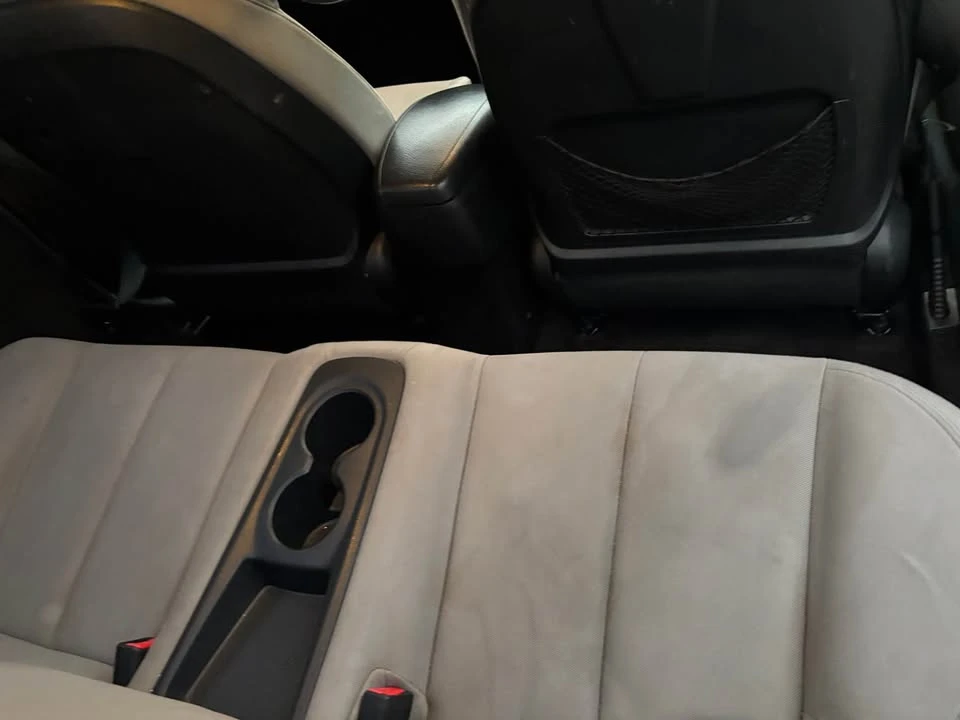 2013 Hyundai Veloster - Image 8 of 9