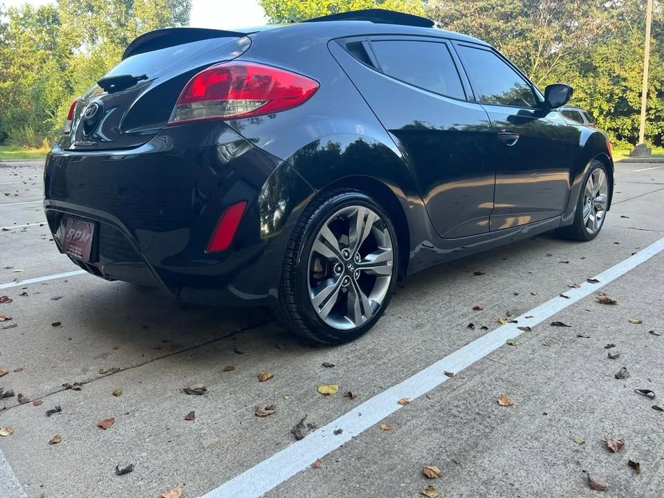 2013 Hyundai Veloster - Image 3 of 16