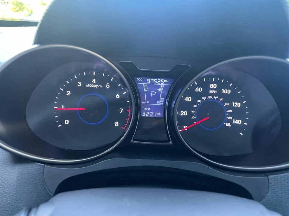 2013 Hyundai Veloster - Image 8 of 16