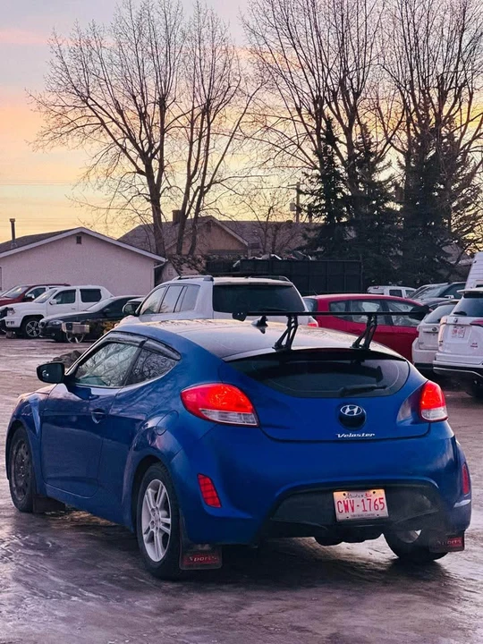 2013 Hyundai Veloster - Image 5 of 10