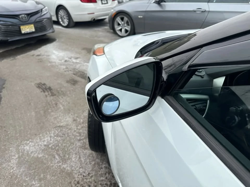 2013 Hyundai Veloster - Image 10 of 20