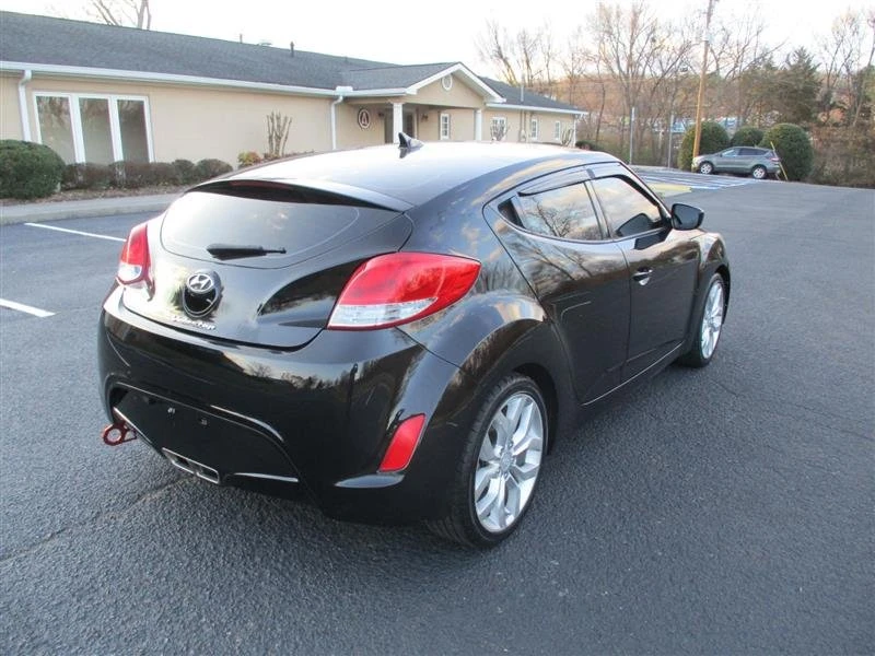 2013 Hyundai Veloster - Image 7 of 19