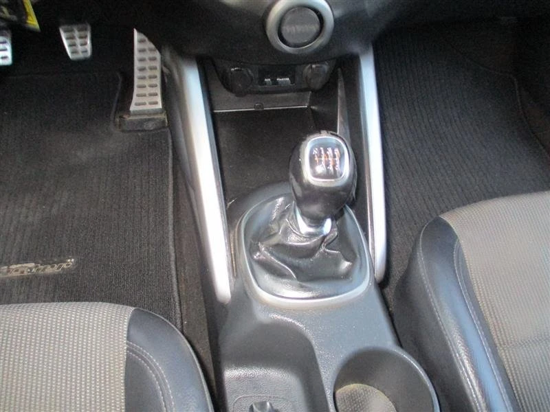 2013 Hyundai Veloster - Image 11 of 19