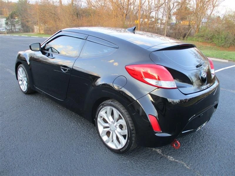 2013 Hyundai Veloster - Image 5 of 19