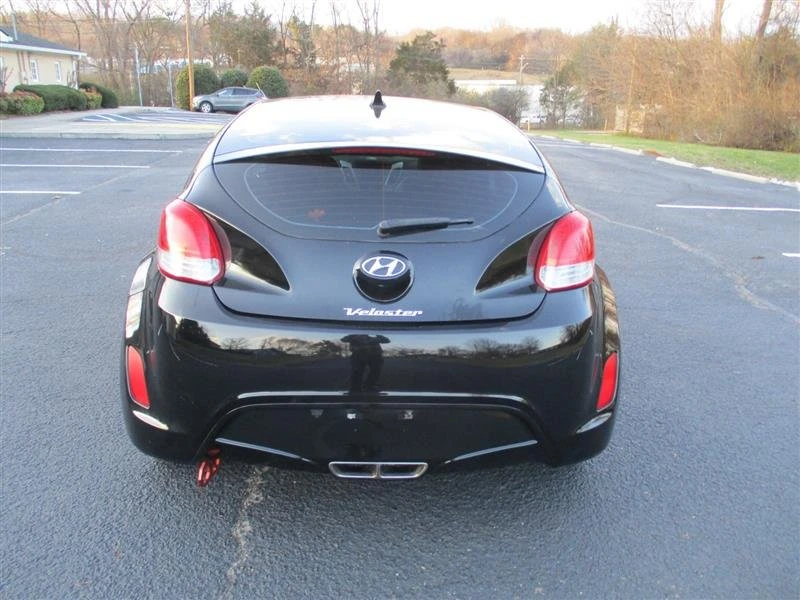 2013 Hyundai Veloster - Image 6 of 19