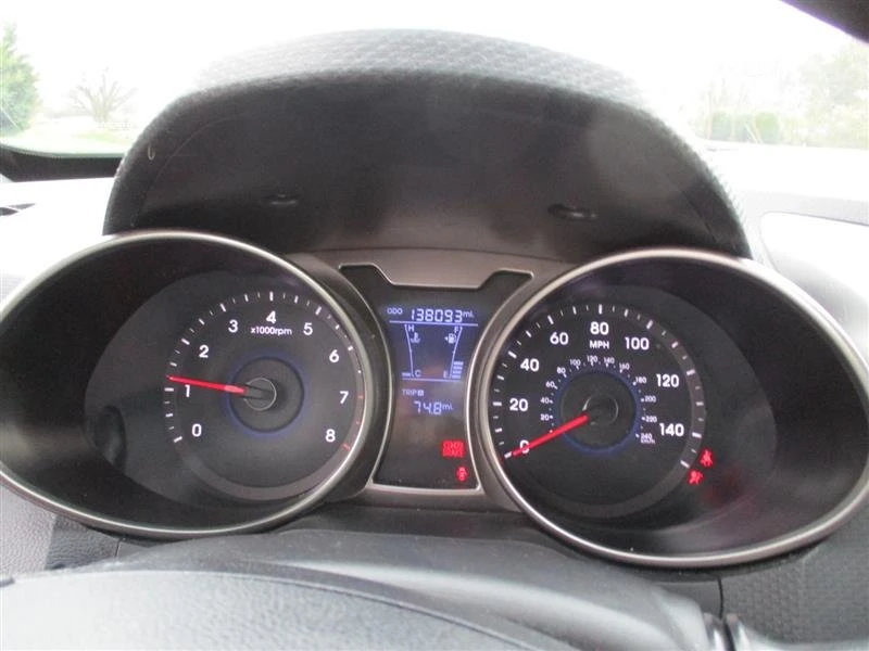 2013 Hyundai Veloster - Image 18 of 19
