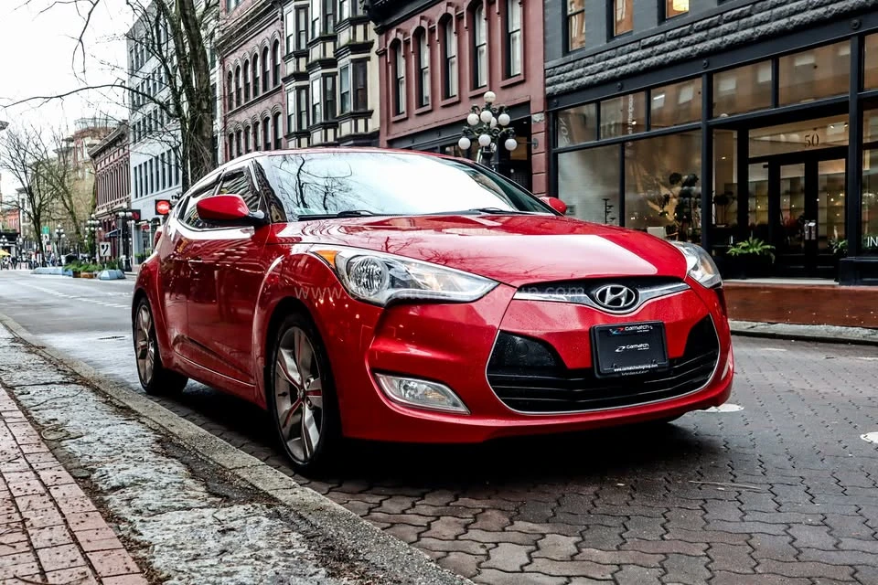 2013 Hyundai Veloster - Image 4 of 18