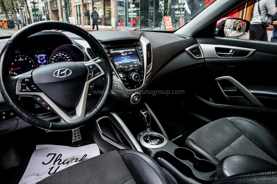 2013 Hyundai Veloster - Image 10 of 18