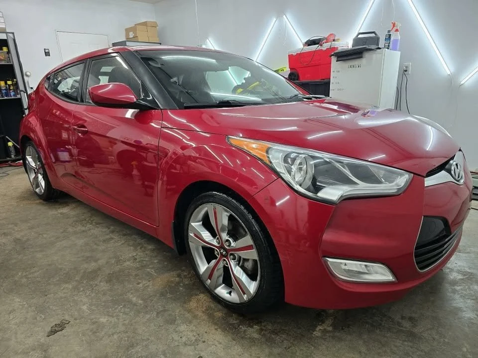 2013 Hyundai Veloster - Image 2 of 9