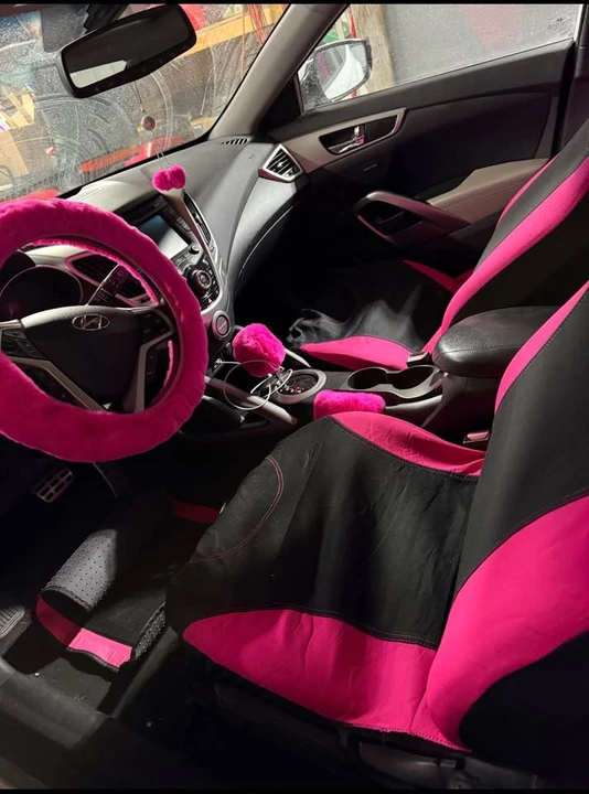 2013 Hyundai Veloster - Image 2 of 2