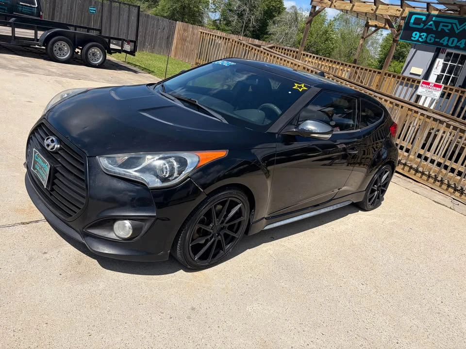 2013 Hyundai Veloster - Image 2 of 4