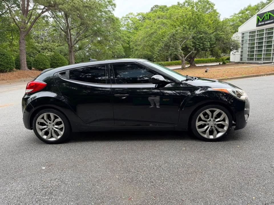 2013 Hyundai Veloster - Image 3 of 13