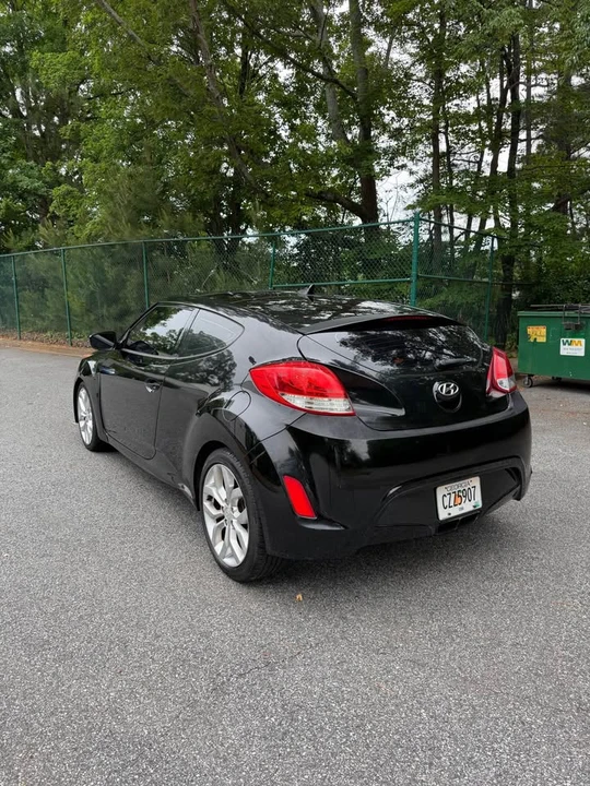 2013 Hyundai Veloster - Image 5 of 13