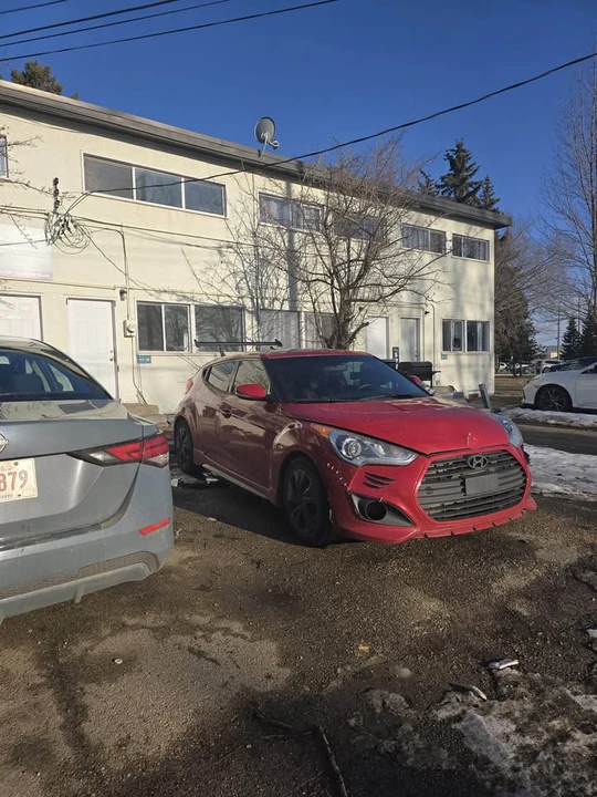 2013 Hyundai Veloster - Image 11 of 12