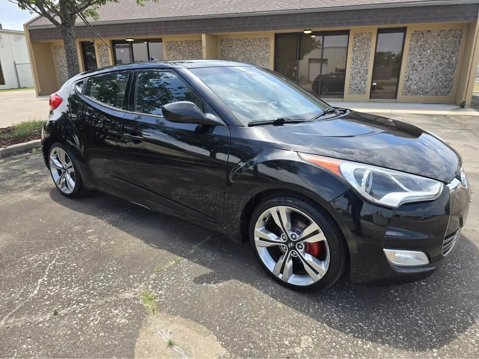 2013 Hyundai Veloster - Image 17 of 18