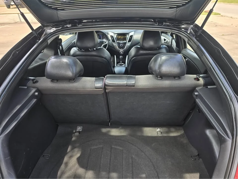 2013 Hyundai Veloster - Image 14 of 18