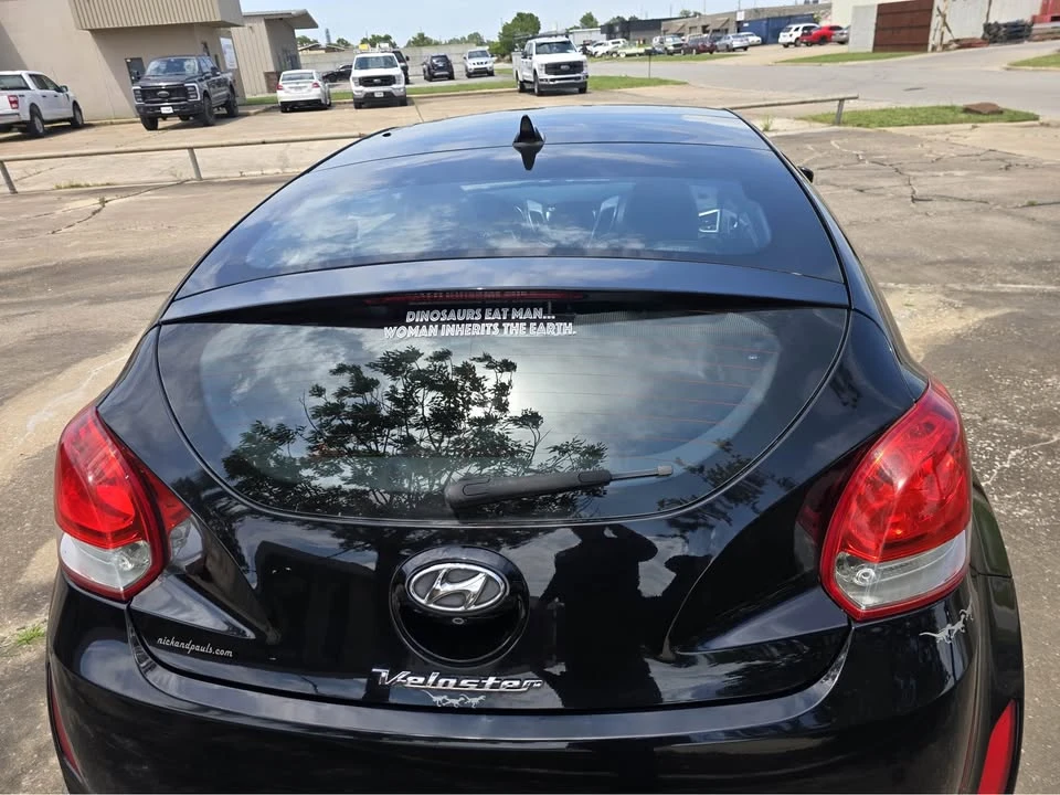 2013 Hyundai Veloster - Image 15 of 18