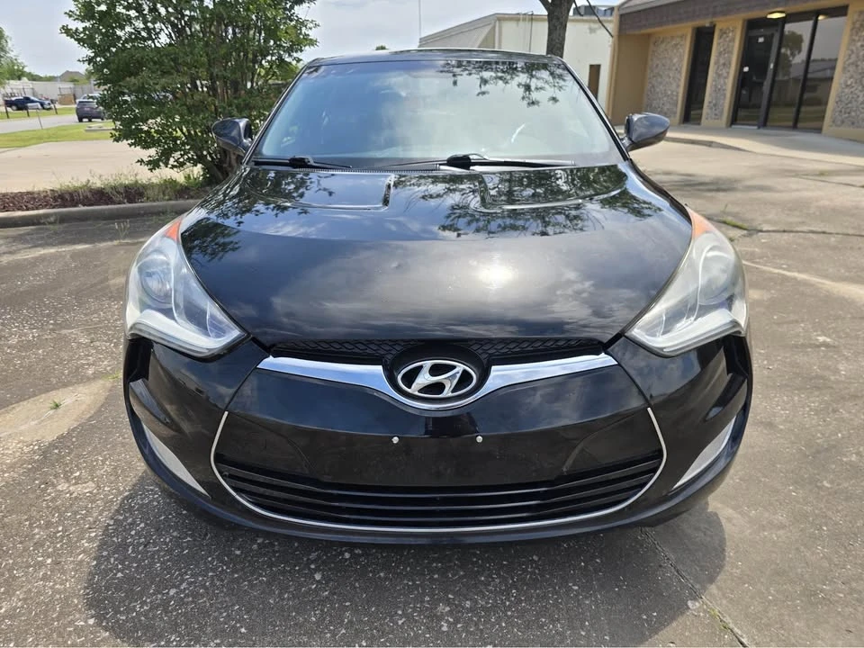 2013 Hyundai Veloster - Image 3 of 18