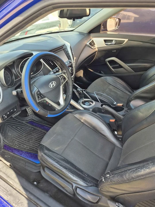2013 Hyundai Veloster - Image 5 of 6