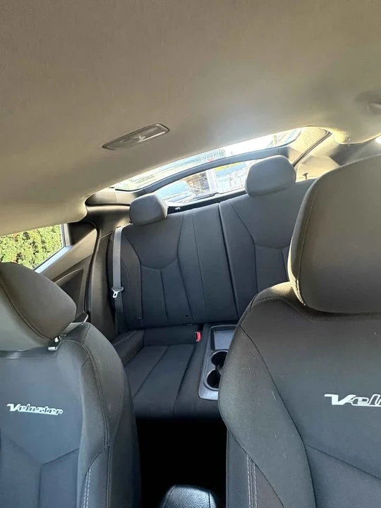 2013 Hyundai Veloster - Image 9 of 12