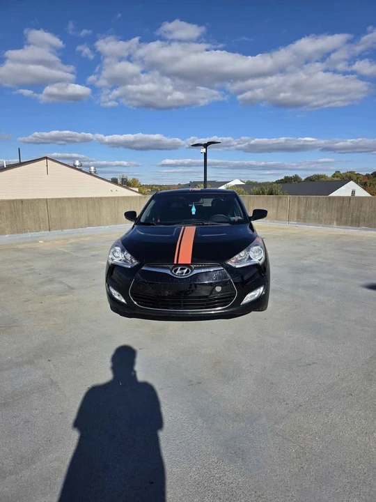 2013 Hyundai Veloster - Image 3 of 11
