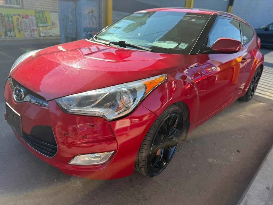 2013 Hyundai Veloster - Image 5 of 10