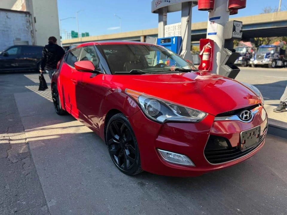 2013 Hyundai Veloster - Image 10 of 10