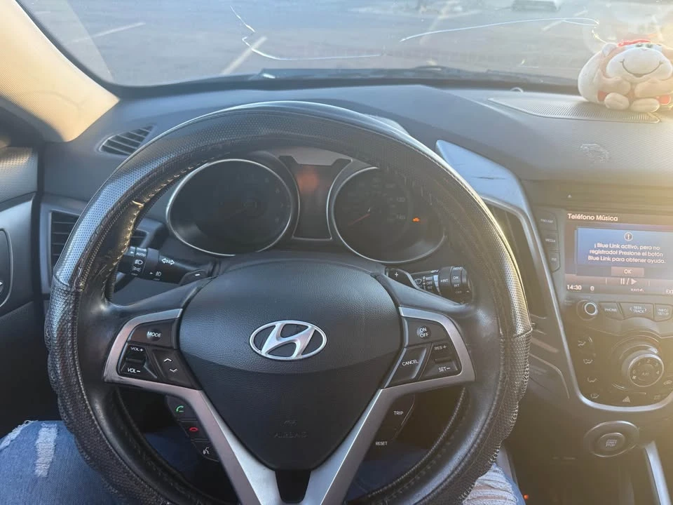 2013 Hyundai Veloster - Image 8 of 8