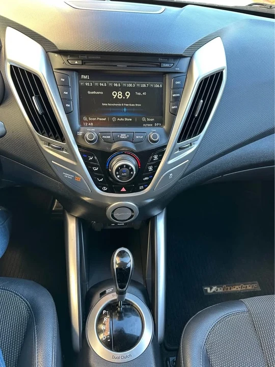 2013 Hyundai Veloster - Image 13 of 18