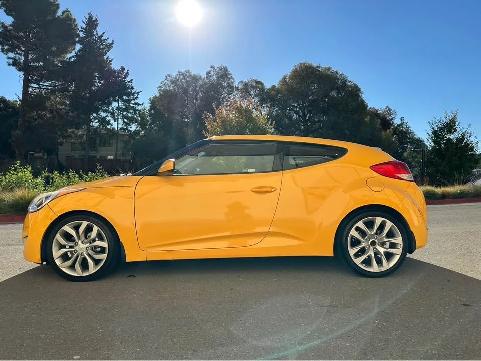 2013 Hyundai Veloster - Image 17 of 18