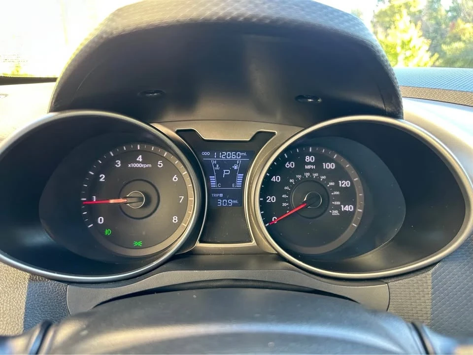 2013 Hyundai Veloster - Image 11 of 18