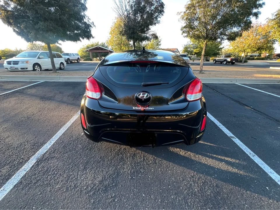 2013 Hyundai Veloster - Image 9 of 10