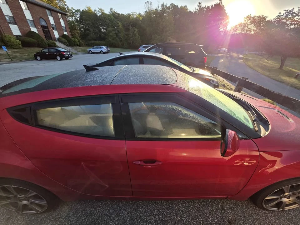 2013 Hyundai Veloster - Image 3 of 4