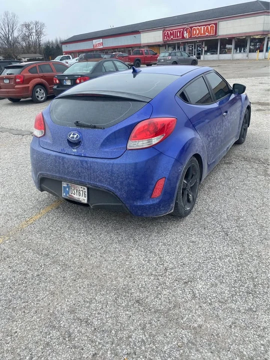 2013 Hyundai Veloster - Image 3 of 8