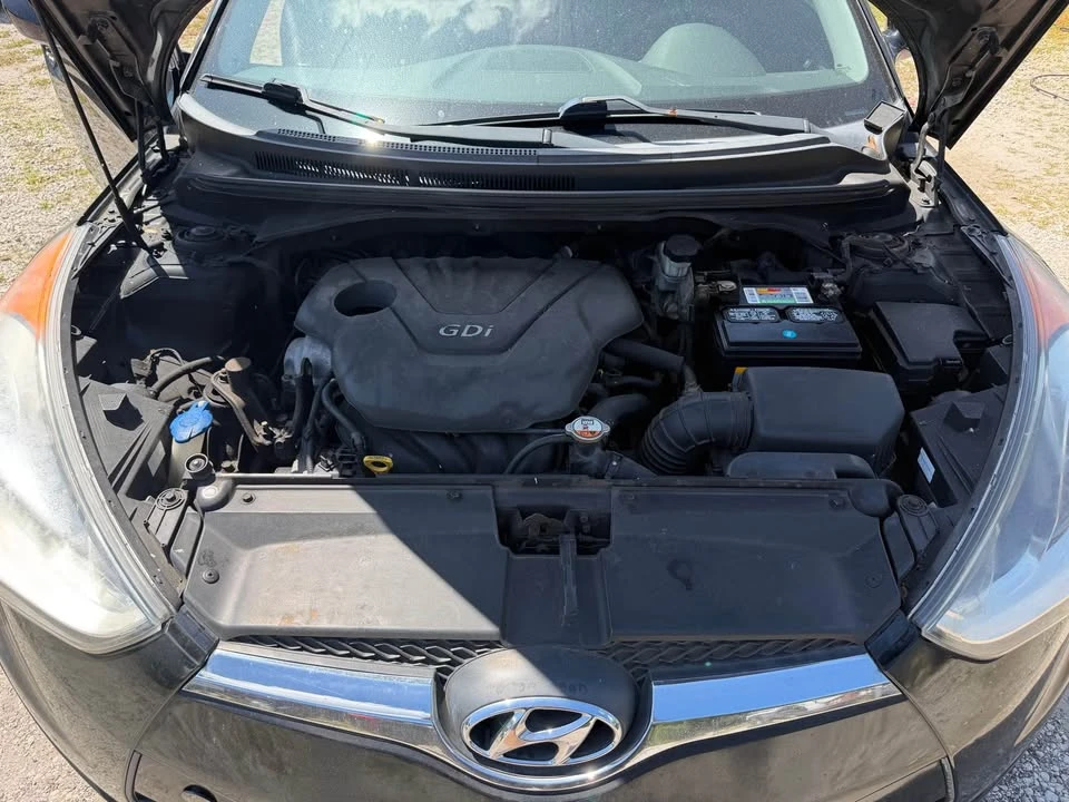 2013 Hyundai Veloster - Image 18 of 19