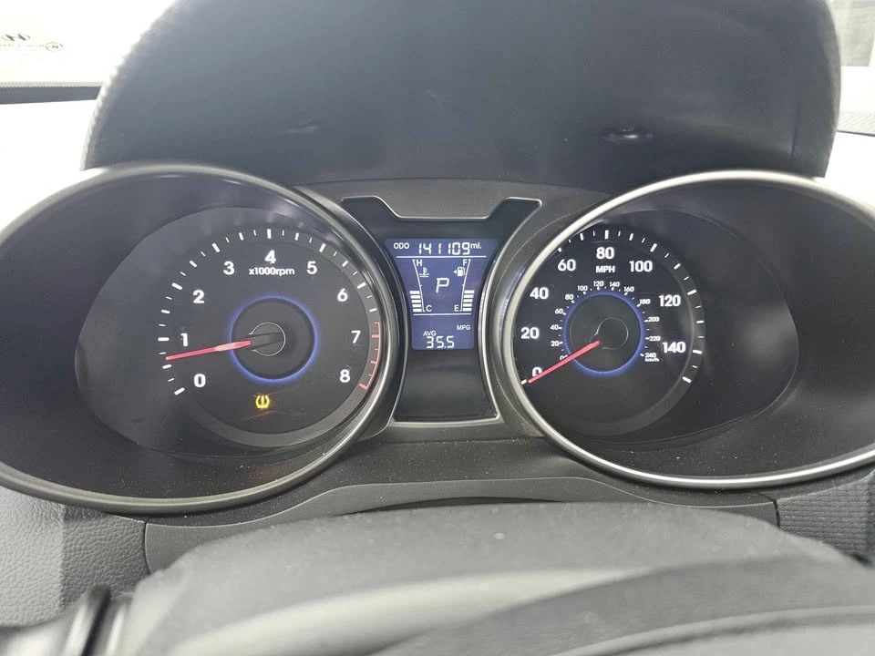 2013 Hyundai Veloster - Image 4 of 6