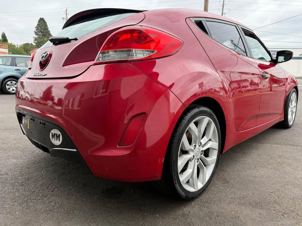 2013 Hyundai Veloster - Image 8 of 19