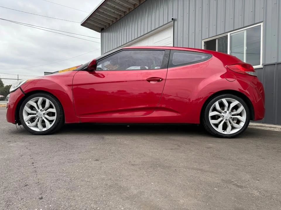 2013 Hyundai Veloster - Image 3 of 19