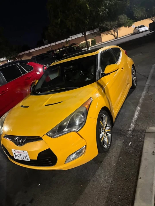 2013 Hyundai Veloster - Image 15 of 16