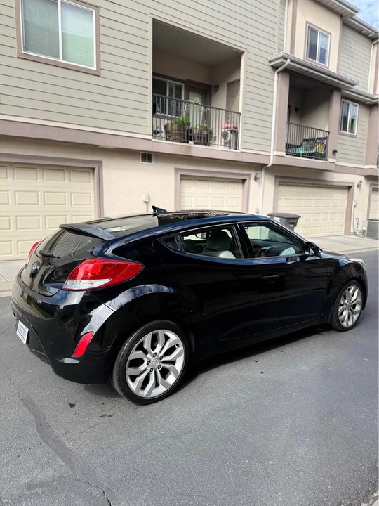 2013 Hyundai Veloster - Image 6 of 7