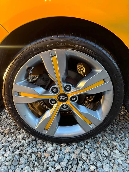 2013 Hyundai Veloster - Image 8 of 16