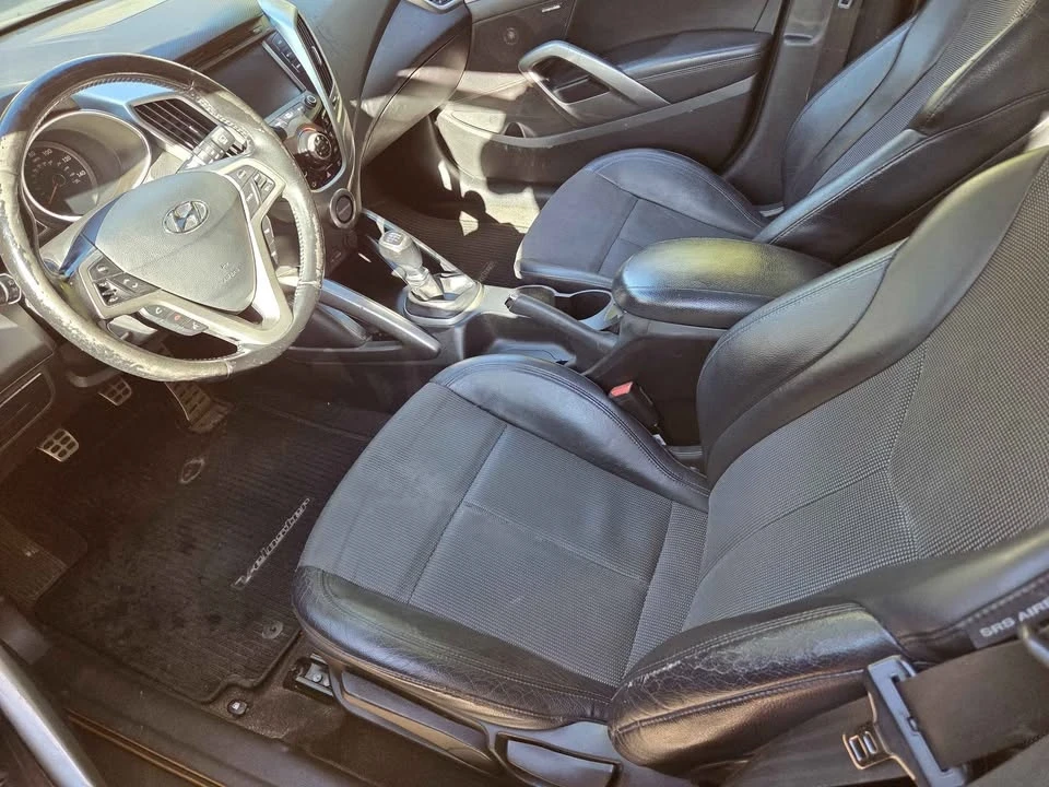 2013 Hyundai Veloster - Image 7 of 10