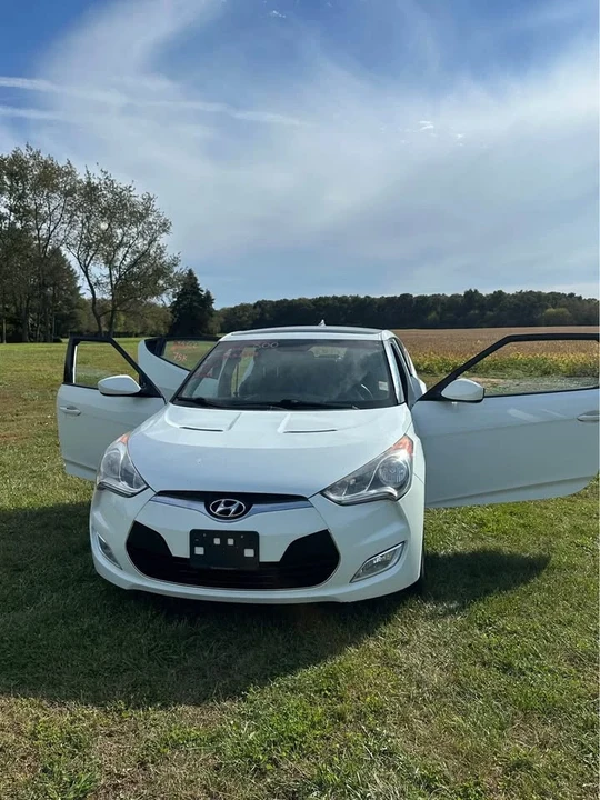 2013 Hyundai Veloster - Image 7 of 10
