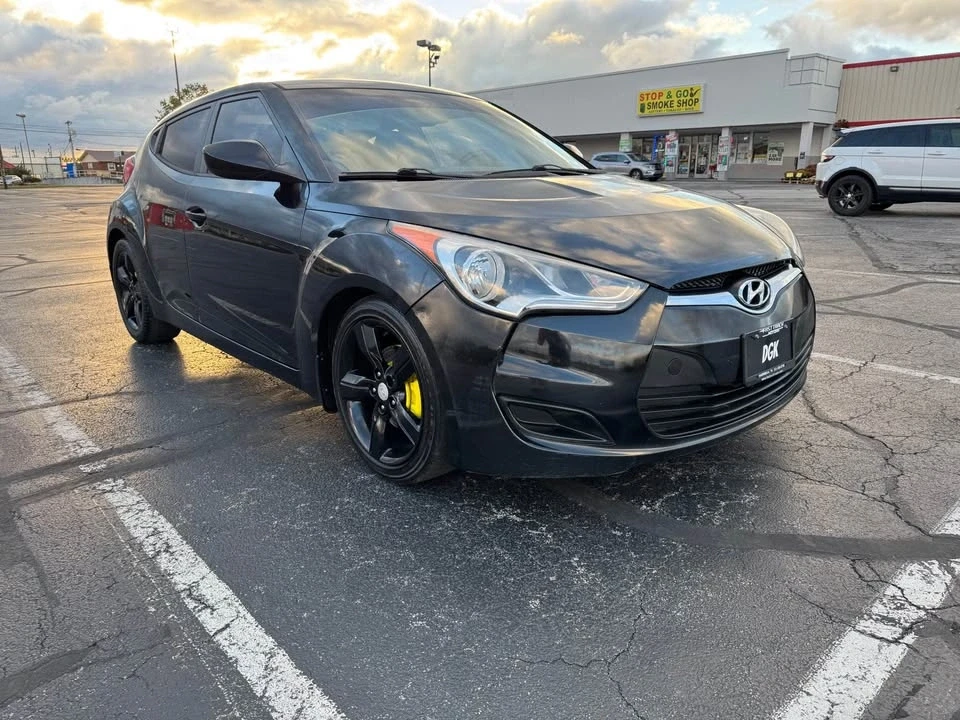 2013 Hyundai Veloster - Image 3 of 9